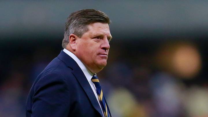 Román Martínez y Ramón Juárez, al rescate de Miguel Herrera