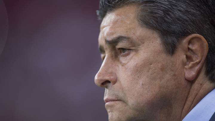 Tena: “Si no se cambia la fecha, tendremos que jugar”