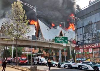 Se presentó incendio en la iglesia de la Ciudad de México