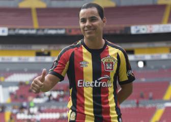 Cuarentena por coronavirus baja el ánimo a Omar Bravo