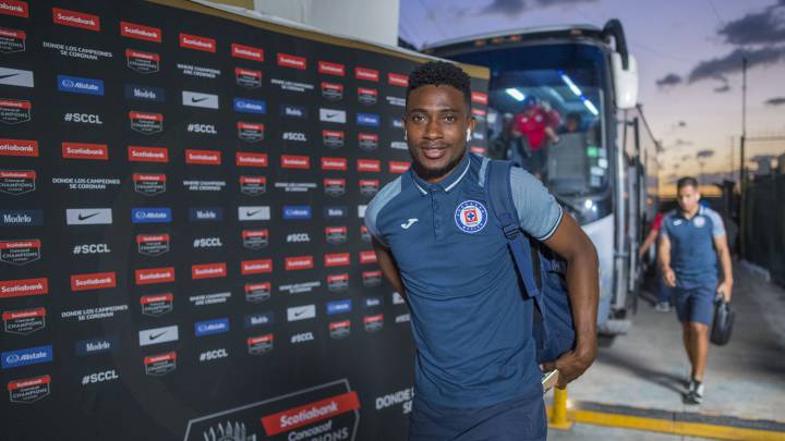 Afición de Cruz Azul reclama nivel de Jonatan Borja en la eLiga MX