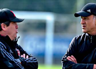 Asprilla: ''Miguel Herrera le cargaba las maletas a Reinoso''