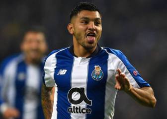 'Tecatito' Corona es pretendido por varios equipos europeos