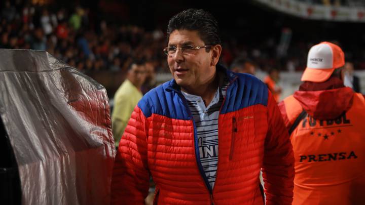 Declara Fidel Kuri por denuncia en su contra por violencia de género
