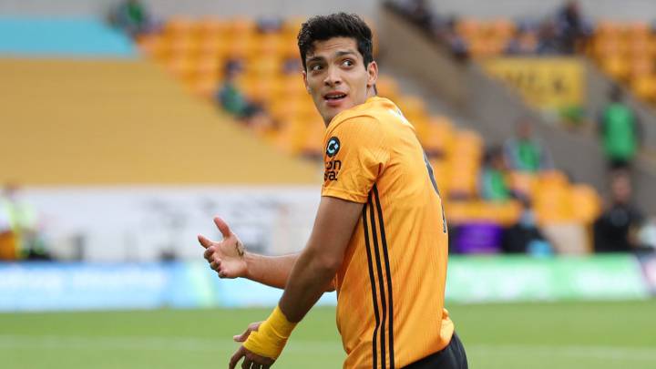 Nuno no hace caso a los rumores sobre el futuro de Raúl Jiménez