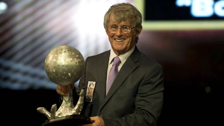 Bora Milutinovic: "Deberíamos hablar del 'sexto partido'"