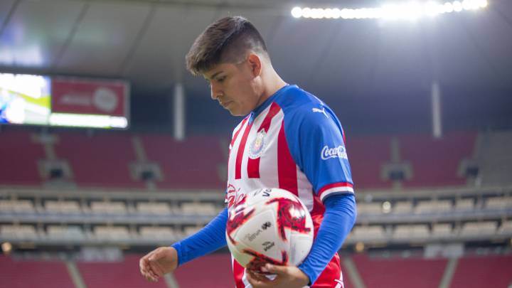 Javier Eduardo López, Chivas
