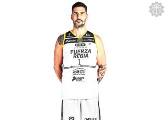Nicolás Romano se presenta como jugador de Fuerza Regia
