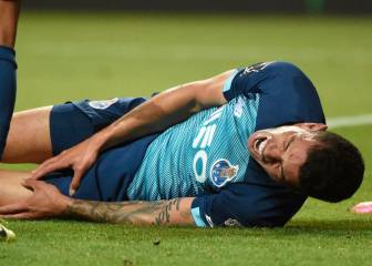 'Tecatito' asiste, Mateus Uribe anota y el colombiano se lesiona