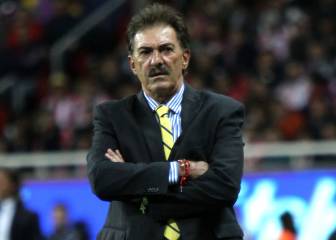Habrían girado orden de aprehensión en contra de Ricardo La Volpe