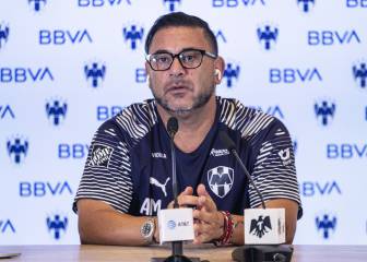 Mohamed pide paciencia a sus jugadores antes de irse a Europa