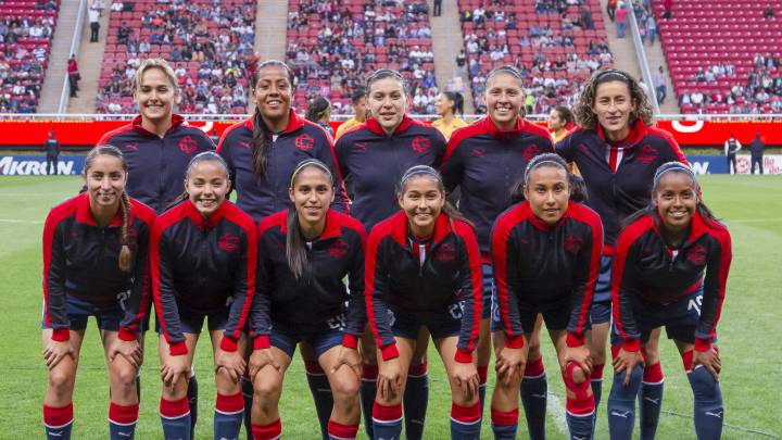 Chore Mejía Chivas femenil