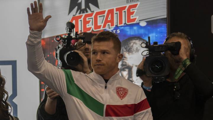 Eddy Reynoso, coach del Canelo, lo apoya tras demandar a Óscar de la Hoya