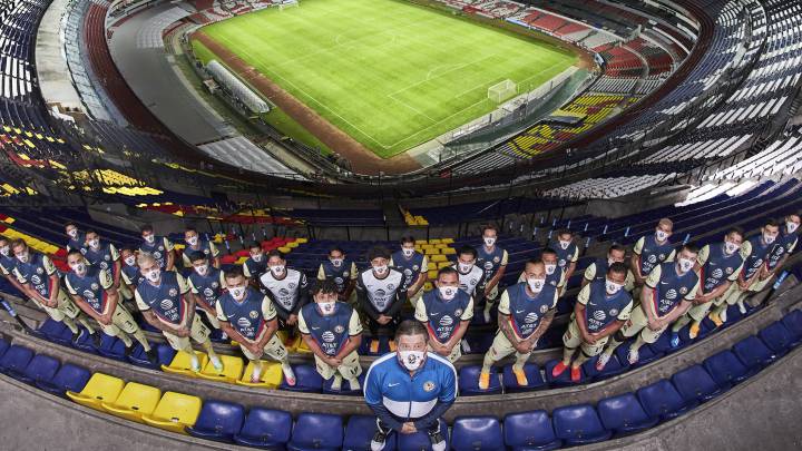 América presume foto oficial en el Estadio Azteca