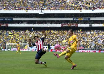 Layún ve más pasión en el Clásico Regio que en el Nacional