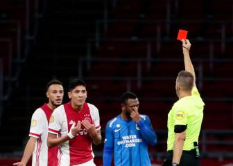 Edson Álvarez fue expulsado por pisotón en partido del Ajax