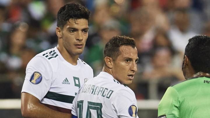 Salvo a Guardado y Jiménez, en Holanda no conocen al Tri