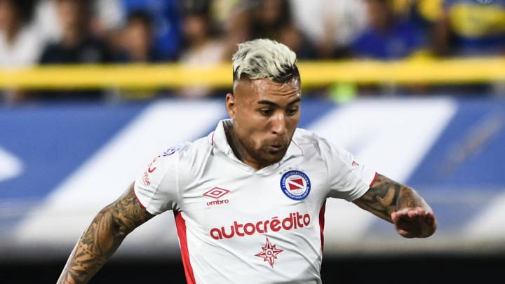 Argentinos Juniors aceptó la oferta de Atlético San Luis por Damián Batallini