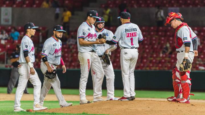 Venados sufre dolorosa derrota en extra innings ante Tomateros