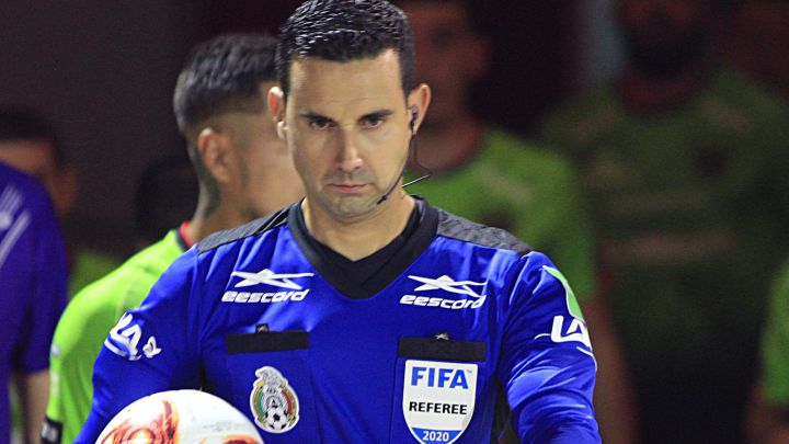 Levantan castigo a César Ramos y pitará el Pumas-Chivas