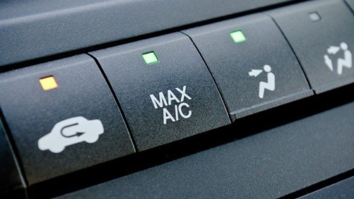 ¿Cuándo activar la recirculación y el modo aire fresco del aire acondicionado del automóvil?
