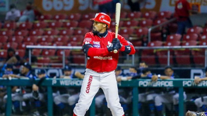 Venados de Mazatlán anuncia la salida de Chris Roberson