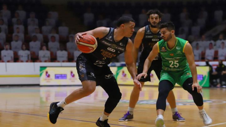 Fuerza Regia vs Aguacateros