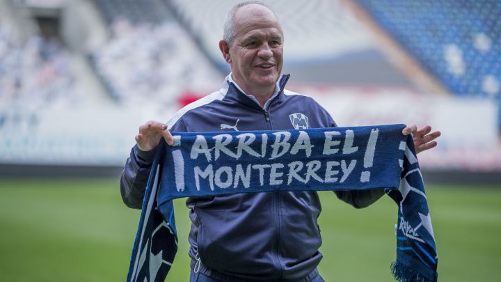 Javier Aguirre: “El proyecto que me planteó Duilio no lo podía rechazar”