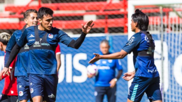 Atlético San Luis derrota a Mineros en partido de preparación