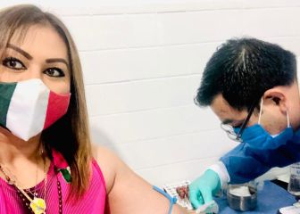 Ángeles Ortiz recibe vacuna contra COVID-19