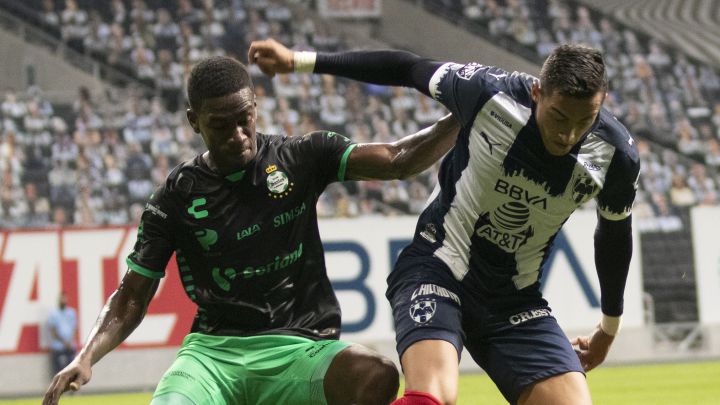 Rayados saca resultados divididos en doble prueba ante Santos