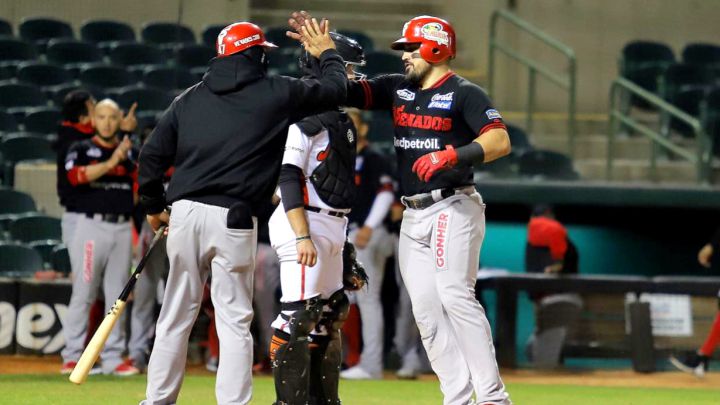 Venados se queda tendido en el terreno ante Naranjeros