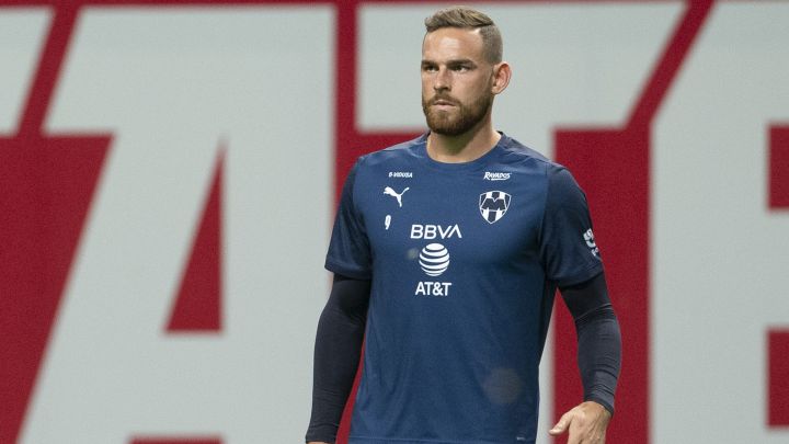 Vincent Janssen sufre fractura en un dedo de la mano