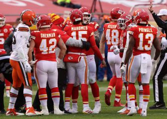 En redes resaltan la valentía de Reid en la victoria de los Chiefs