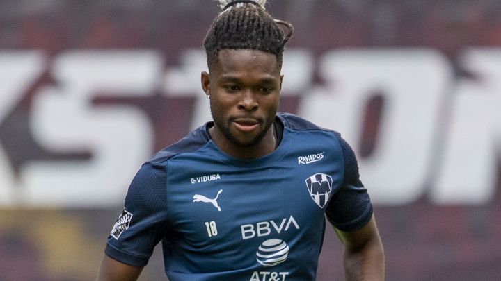 Rayados recupera a Avilés Hurtado tras contagiarse de coronavirus