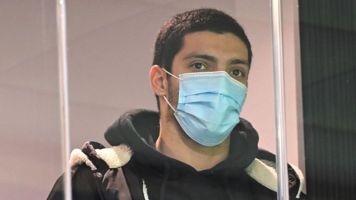 Técnico de los Wolves indica que Raúl Jiménez podría jugar esta temporada