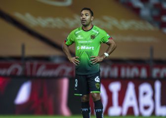 Marco Fabián quiere retirarse en Chivas