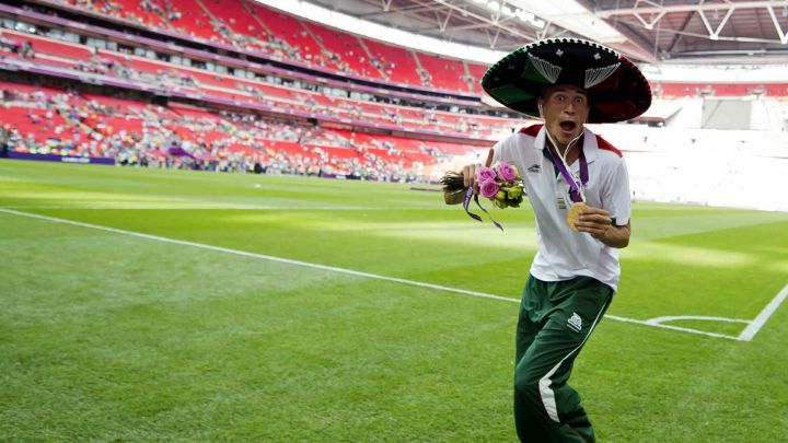 Chatón Enríquez sufre robo de su medalla olímpica de oro