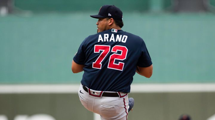 Víctor Arano sueña con ser cerrador en la MLB