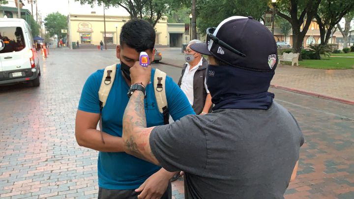 Tecolotes Dos Laredos recibió vacuna contra el COVID-19