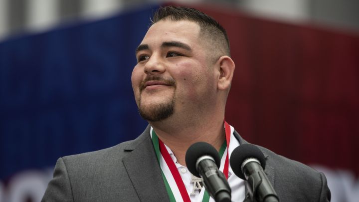 Andy Ruiz durante un evento en México