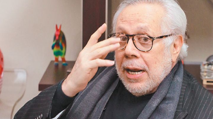 Luis de Llano Macedo presentó libro "El umbral. Bitácora de mi autoexilio"