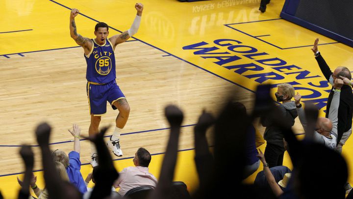 Los Warriors remontan a los Suns; Juan Toscano aportó 7+5+6