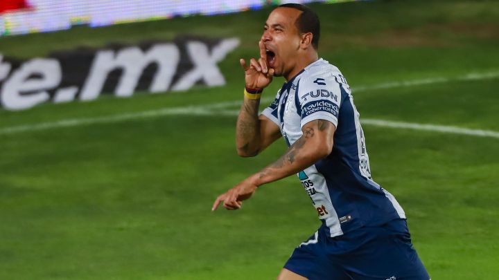 Pachuca derrota al América en los cuartos de final del Guardianes 2021