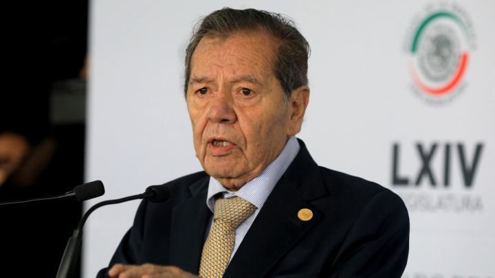 Muñóz Ledo llama “cobardes” a Morenistas