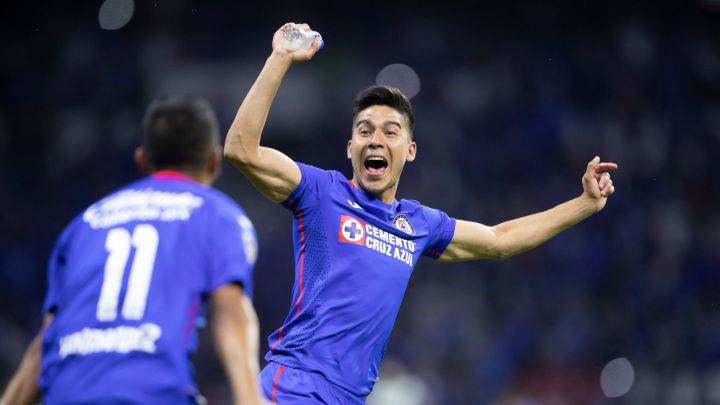Pol Fernández festeja el gol de Cruz Azul