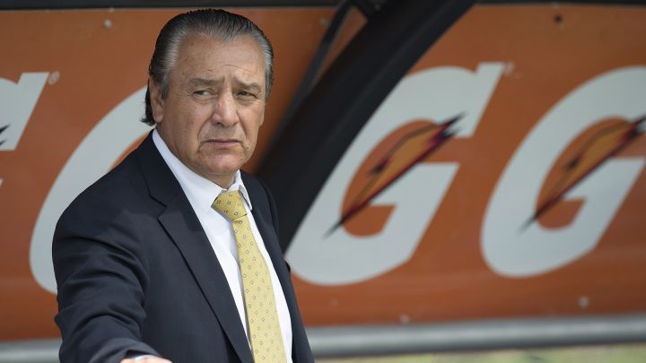 José Luis Trejo en un partido de Pumas