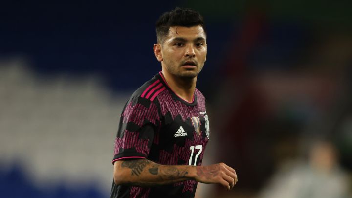 Jesús Corona durante un partido de la Selección Mexicana