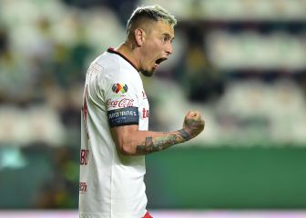 Sambueza sería el jugador de campo más veterano de Liga MX