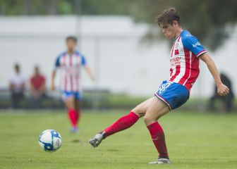 Chivas envía a joven central al futbol de Canadá